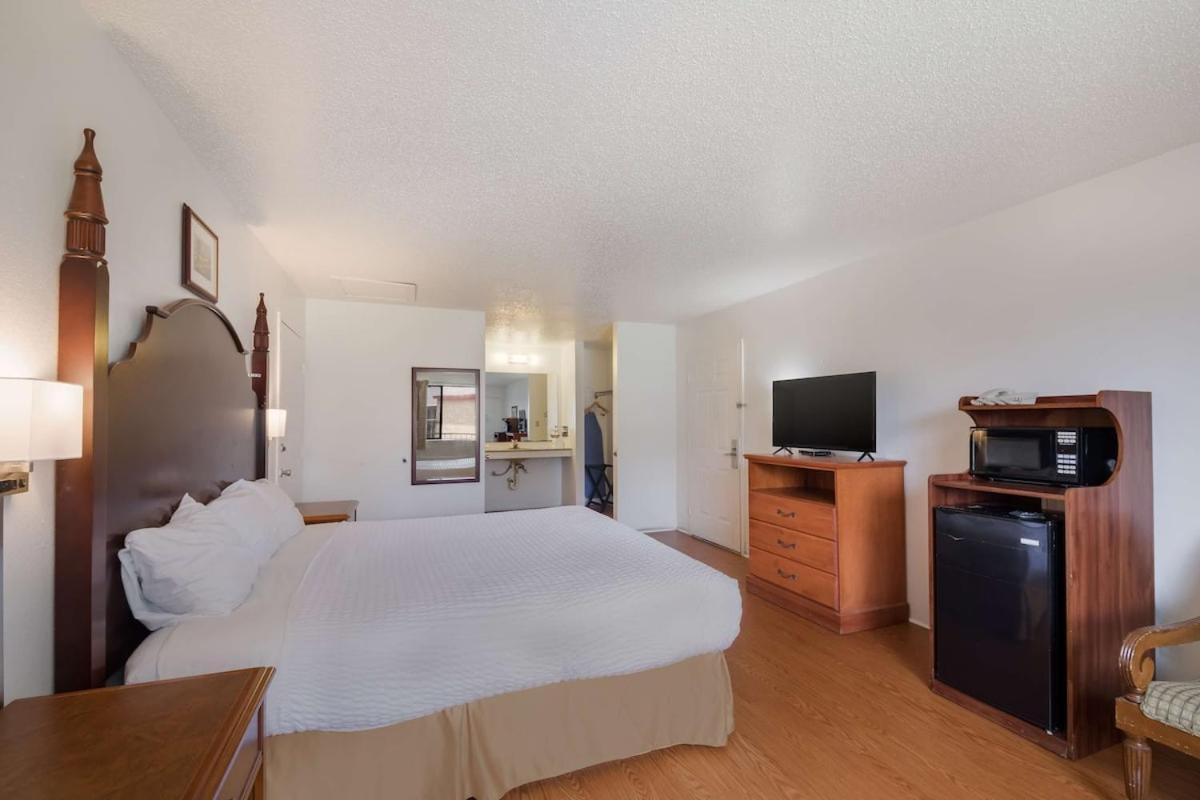 Americas Best Value Inn Lockhart Tx Ngoại thất bức ảnh